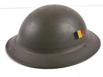 Belgien, Stahlhelm nach Britischem Muster, datiert 1952. Innenfutter leicht defekt, Originallack