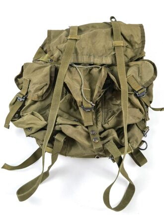 U.S. Army Alice pack / field pack LC-1. used, good...