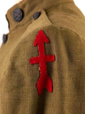 U.S. WWI, service tunic for a member of the 32nd Infantry Division ( heavy fight western front, France ), two overseas stripes, good condition