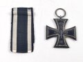 1. Weltkrieg, Eisernes Kreuz 2. Klasse 1914 mit Hersteller im Bandring " K.O. " mit Bandabschnitt