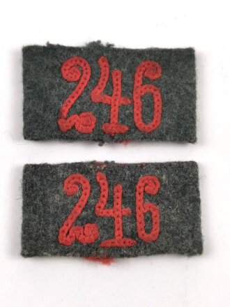 Heer, Paar Überschübe für Schulterklappen " Artillerie Regiment 246 "