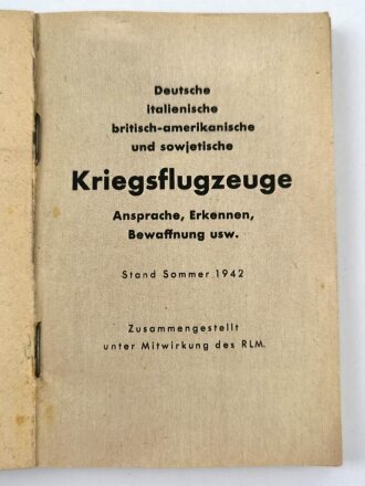 "Kriegsflugzeuge", datiert 1942, DIN A6, 159 Seiten