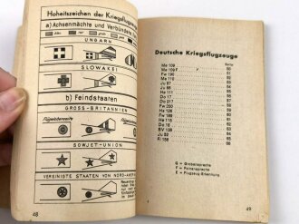 "Kriegsflugzeuge", datiert 1942, DIN A6, 159 Seiten