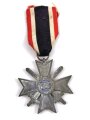 Kriegsverdienstkreuz 2. Klasse 1939 mit Schwertern am Band, Zink