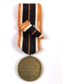 Kriegsverdienstmedaille 1939 am seltenen Orangen Band und dieses in voller Länge