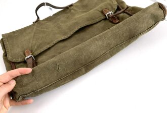 Kleidertasche 31 der Wehrmacht, als Feldpost Versandtasche verwendet