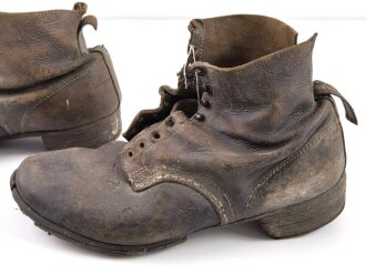 Paar Halbschuhe für Mannschaften der Wehrmacht. Ungereinigtes Paar, Sohlenlänge 32,5cm