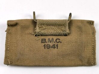 U.S. WWII Bandage pouch. Khaki, dated 1941, used