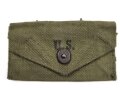 U.S. WWII Bandage pouch. olive drab, dated 1942, unused