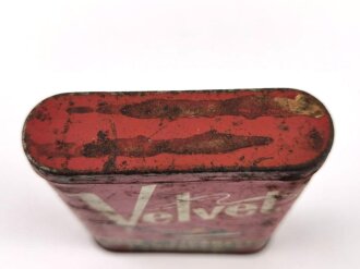 U.S.  WWII " Velvet" Pipe & Cigarette Tobacco tin, empty