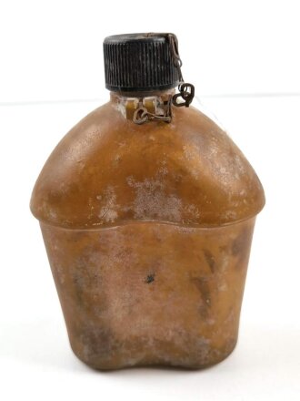 U.S. WWII Experimental Ethocellulose Plastic Canteen Dated 1943 By Gen Industries. Uncleaned, very hard to find