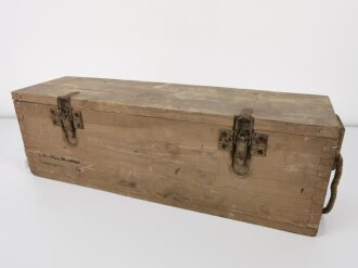 Luftwaffe, Transportkasten für Luftwaffen Munition - Originallack, ungereinigtes Stück, Breite 69cm
