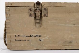 Luftwaffe, Transportkasten für Luftwaffen Munition - Originallack, ungereinigtes Stück, Breite 69cm