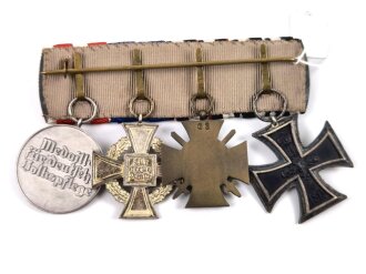 4er Ordensspange, Eisernes Kreuz 2. Klasse 1914 mit Hersteller, dieser nicht lesbar, Ehrenkreuz für Frontkämpfer ( G3 ), Treudienstehrenzeichen 25 Jahre Silber und Volkspflegemedaille in Buntmetall, sehr guter Gesamtzustand