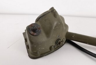 U.S. Army WWII Signal Corps Mine Detector Set SCR-625-C, dated 1944. Manual and Amplifier went wet at some point, otherwise in good condition. Original paint, not tested