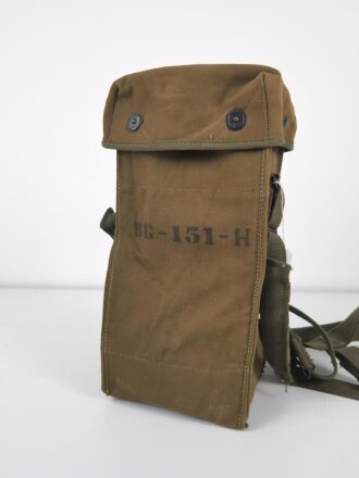 U.S. Army WWII Signal Corps, bag BG - 151 -H, for Amplifier for Mine Detector Set SCR-625-C. Good condition