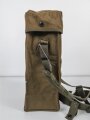 U.S. Army WWII Signal Corps, bag BG - 151 -H, for Amplifier for Mine Detector Set SCR-625-C. Good condition