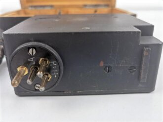 Frequenzprüfgerät i Wehrmacht. Sehr guter Zustand . Transportkasten in gutem Zustand, Originallack