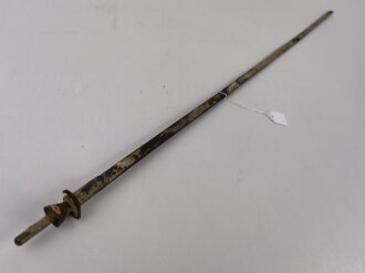 Bandantenne für Feldfunkgeräte der Wehrmacht, 72,5cm,  datiert 1943, originale Tarnlackierung Winter