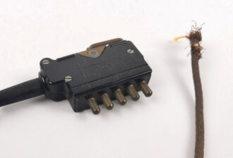 Anschlußstecker für Handapparat zum Feldfernsprecher 33 der Wehrmacht datiert 1944