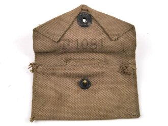 U.S. WWII Bandage pouch. Khaki, dated 1943, used