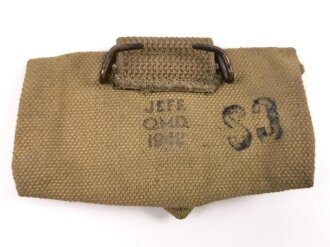 U.S. WWII Bandage pouch. Khaki, dated 1942, used