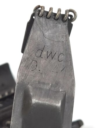 Einführstück für den Gurt des MG34/42 der Wehrmacht, Hersteller dwc41