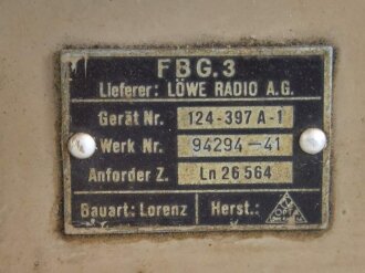 Luftwaffe FBG.3 Ln 26564, Fernbediengerät zur Umschaltung der Antennen auf LW- / KW-Betrieb für Fu G10. Originallack, Funktion nicht geprüft, ungereinigtes Stück