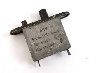 Luftwaffe,  Selbstschalter  Gerät 19-9401 C-1. Ungebraucht, sie erhalten ein ( 1 ) Stück aus der originalen Umverpackung