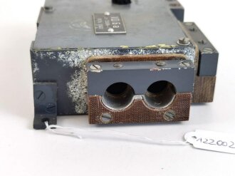 Luftwaffe , Verteilerdose für Peil 6, VD 6a, Ln 26938-1. Typenschild neuzeitlich, überarbeitetes Stück