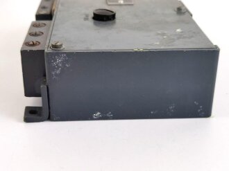 Luftwaffe , Verteilerdose für Peil 6, VD 6a, Ln 26938-1. Typenschild neuzeitlich, überarbeitetes Stück