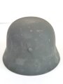 Stahlhelm Wehrmacht Modell 1940 , Kopfgrösse 56/57. Recht einfache REPRODUKTION. Einzelstück aus Sammlungsauflösung