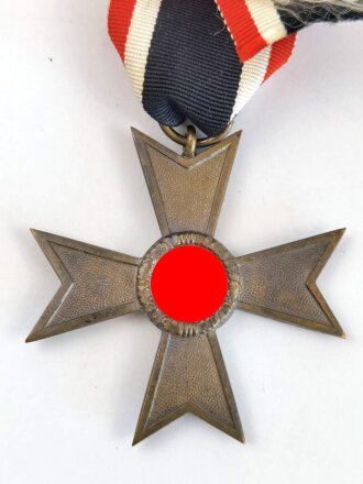 Kriegsverdienstkreuz 2.Klasse , an langem Band