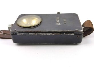 Taschenlampe 2.Weltkrieg Pertrix 679L ( Luftschutz ), Originallack, Funktion nicht geprüft