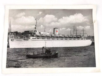 KDF Schiff " Wilhelm Gustloff" Kauffoto 30 x 41cm, eingerissen