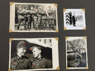 Fotoalbum Deutsches Jungvolk/ Hitlerjugend mit 43 Fotos zum Thema, dazu kommen diverse Zivile und 33 weitere mit militärischem Bezug