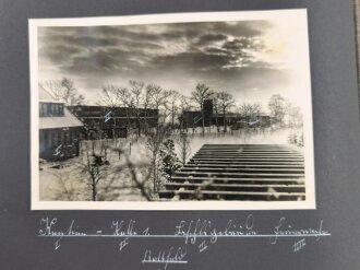 Luftwaffe, Fotoalbum eines Angehörigen im Fliegerhorst Vechta in Oldenburg. 58 Fotos, meist sauber beschriftet