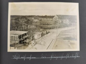 Luftwaffe, Fotoalbum eines Angehörigen im Fliegerhorst Vechta in Oldenburg. 58 Fotos, meist sauber beschriftet