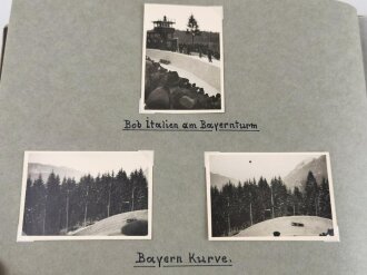 Olympische Winterspiele 1936 Garmisch. Fotoalbum mit insgesamt 103 Fotos. Es handelt sich hierbei meiner Meinung nach um neuzeitliche Abzüge bzw. vergrösserungen von originalen Dias und Fotos.