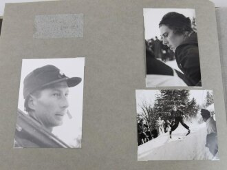 Olympische Winterspiele 1936 Garmisch. Fotoalbum mit insgesamt 103 Fotos. Es handelt sich hierbei meiner Meinung nach um neuzeitliche Abzüge bzw. vergrösserungen von originalen Dias und Fotos.