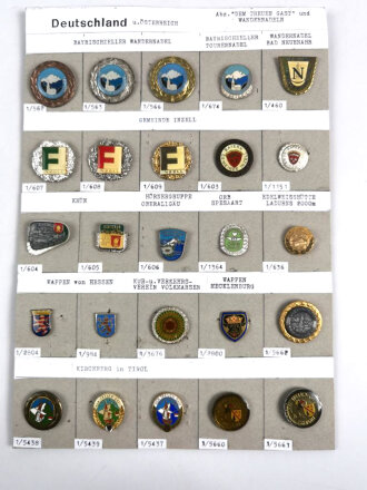 Deutschland und Österreich nach 1945, Sammlung 25 Stück Abzeichen zum Thema "Dem treuen Gast" jeweils komplett mit Nadel bzw. Nadelsystem