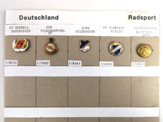 Deutschland nach 1945, Sammlung 9 Stück Abzeichen...