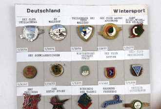 Deutschland nach 1945, Sammlung 25 Stück Abzeichen...