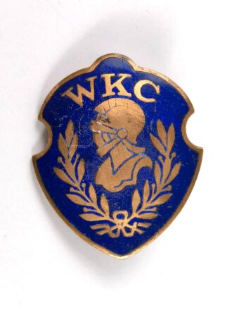 Emailliertes Firmenabzeichen "WKC" Höhe 33mm. Rückseitig Klebereste