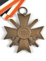 Kriegsverdienstkreuz 2. Klasse 1939 mit Schwertern mit Bandabschnitt in der ersten Farbgebung ( Orange )
