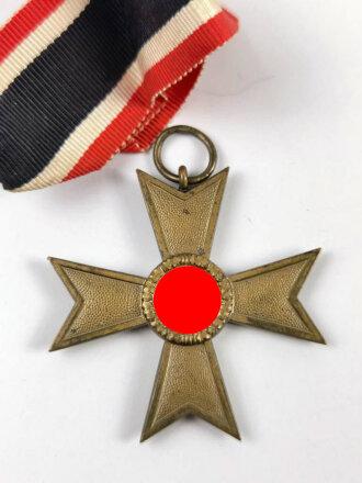 Kriegsverdienstkreuz 2. Klasse 1939 ohne Schwerter mit Band, Zink bronziert