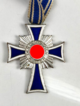 Ehrenkreuz der Deutschen Mutter ( Mutterkreuz ) in Silber...