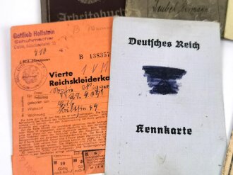 Konvolut Ausweise meist III.Reich, alles mehr oder weniger defekt, nicht auf Vollständigkeit überprüft