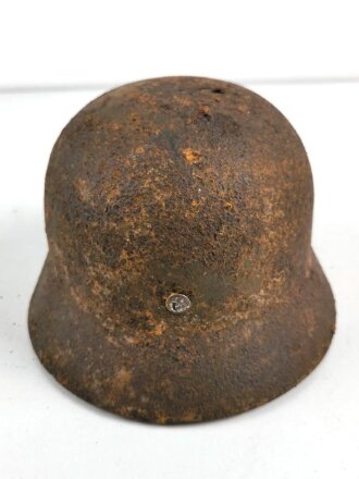 Heer, Stahlhelm  Modell 1940. Ungereinigter Bodenfund