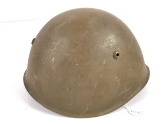 Italien 2. Weltkrieg, Stahlhelm M33 , Originallack und Kinnriemen.